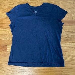 Danskin Now Tee Women’s XXL/2XG (20) Blue Vneck Tshirt Short Sleeve Casualwear